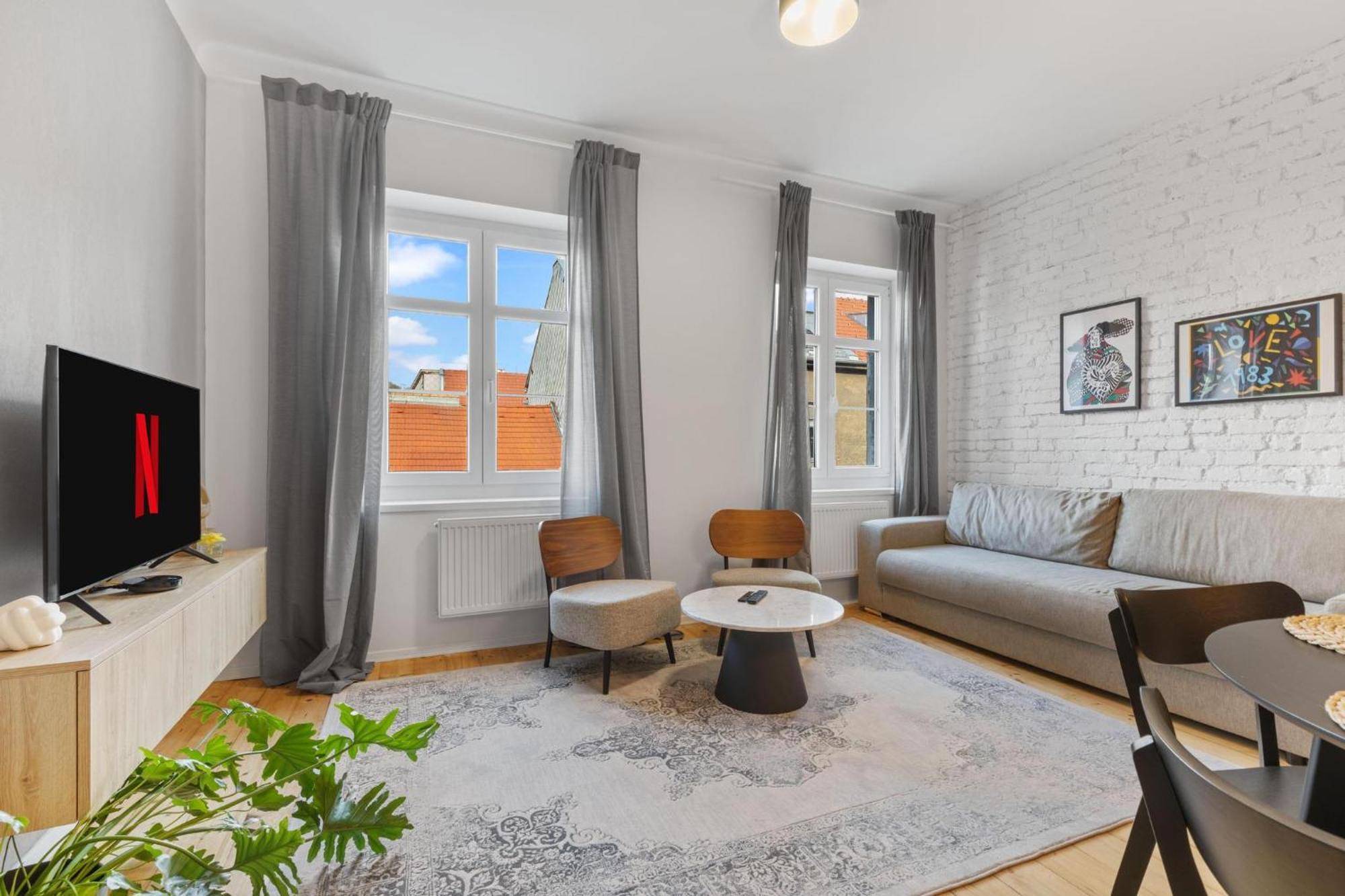 Ah Luxury Old Town Apartment บราติสลาวา ภายนอก รูปภาพ